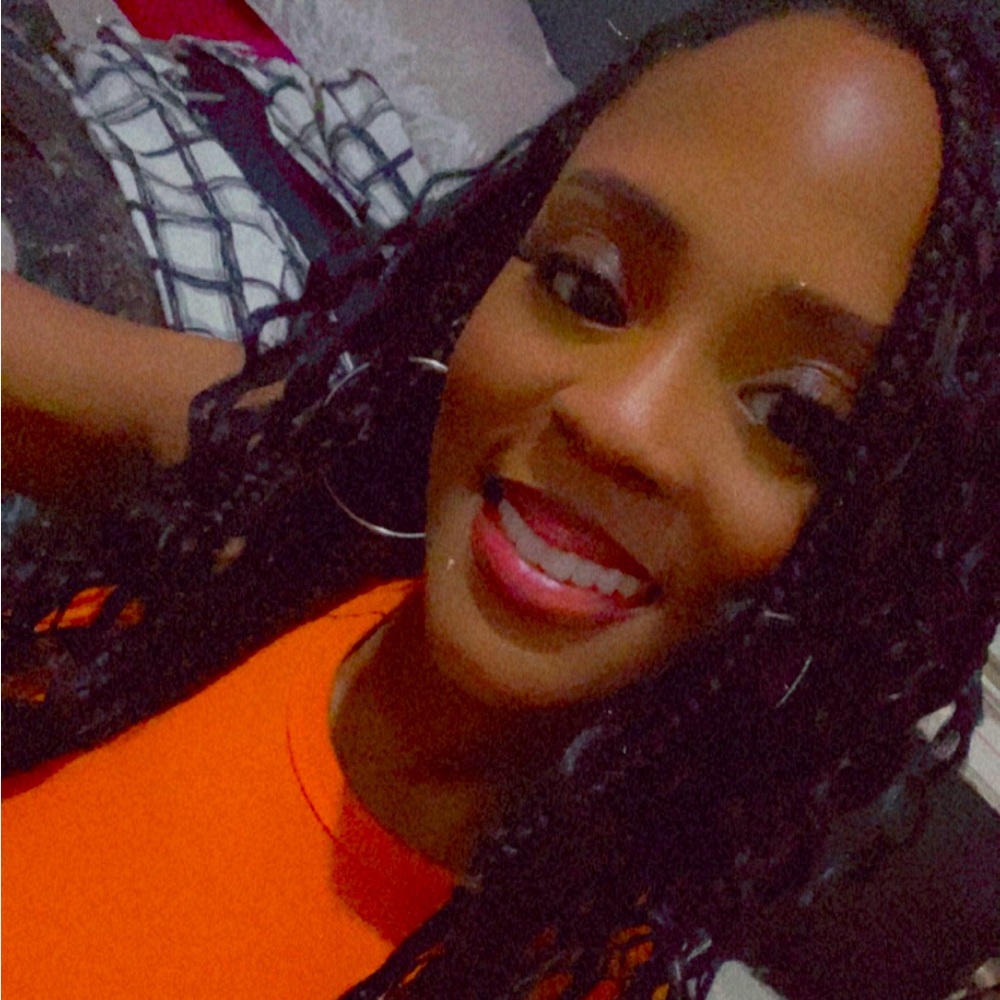 Meet your Posher, Eboni